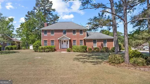 108 Kennesaw Dr, Thomaston, GA 30286