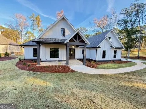 1159 Winged Foot Dr, Greensboro, GA 30642