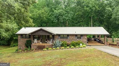 46 Sunset Cir, Hartwell, GA 30643