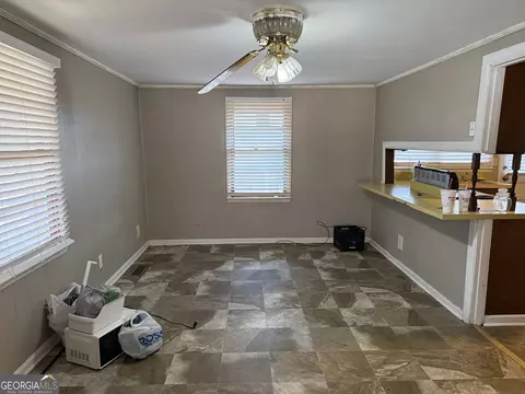 Living - 112 Molette St, Carrollton, GA 30117 photo 1 of 2