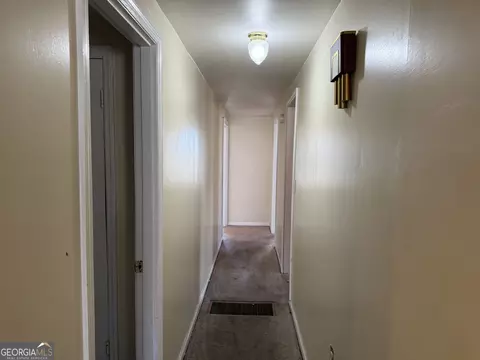 Entry Way - 112 Molette St, Carrollton, GA 30117 photo 1 of 2