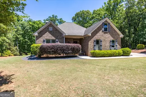 Exterior - 103 N Knotty Ct, Forsyth, GA 31029 photo 3 of 9