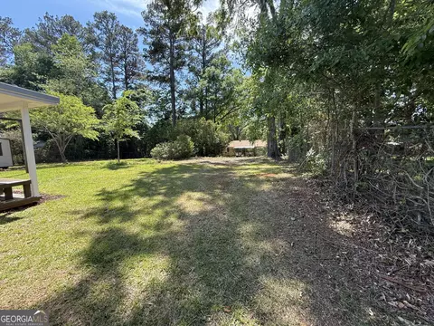 Exterior - 105 Sir Lancelot Ave, Lagrange, GA 30241 photo 11 of 15