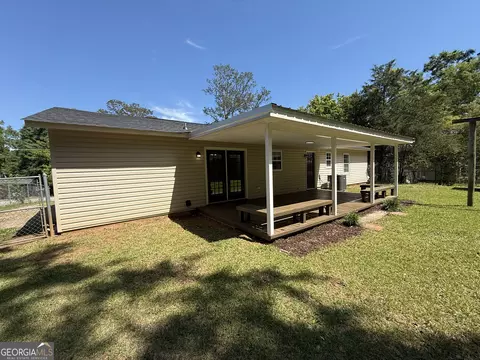 Exterior - 105 Sir Lancelot Ave, Lagrange, GA 30241 photo 12 of 15