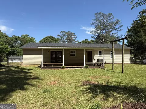 Exterior - 105 Sir Lancelot Ave, Lagrange, GA 30241 photo 14 of 15