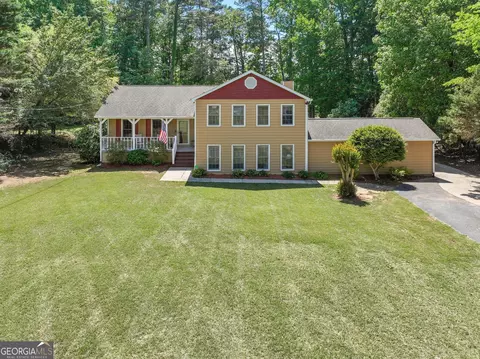 210 Heritage Farm Ln, Fayetteville, GA 30215