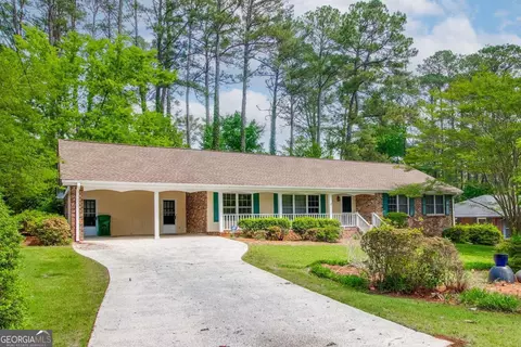 2238 Springwood Dr, Decatur, GA 30033
