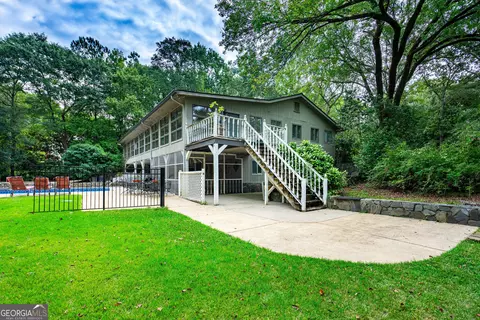 Exterior - 4004 White Oak Ln, Lagrange, GA 30240 photo 12 of 13