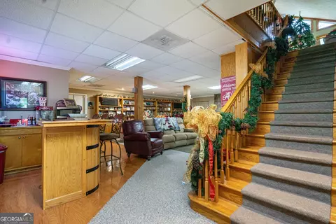 Entry Way - 4004 White Oak Ln, Lagrange, GA 30240 photo 1 of 1