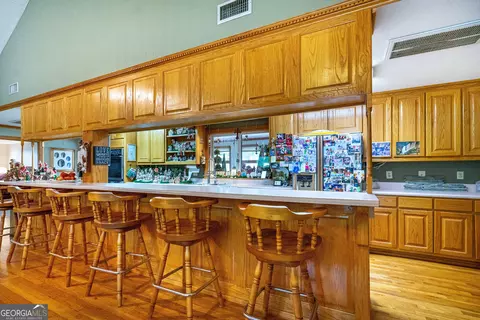 Kitchen - 4004 White Oak Ln, Lagrange, GA 30240 photo 4 of 4
