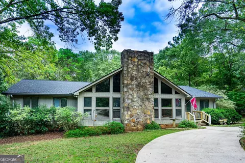 4004 White Oak Ln, Lagrange, GA 30240