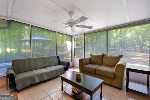 Exterior - 230 Ridge Rd, Tyrone, GA 30290 photo 6 of 17