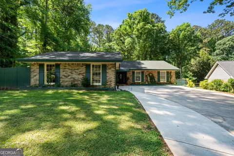 230 Ridge Rd, Tyrone, GA 30290