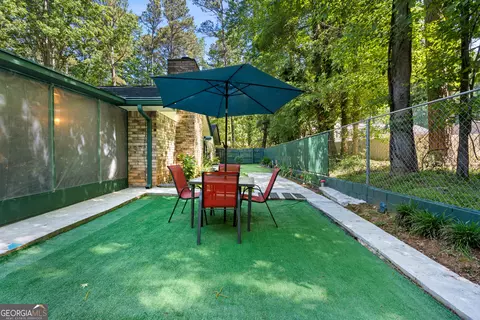 Exterior - 230 Ridge Rd, Tyrone, GA 30290 photo 7 of 17