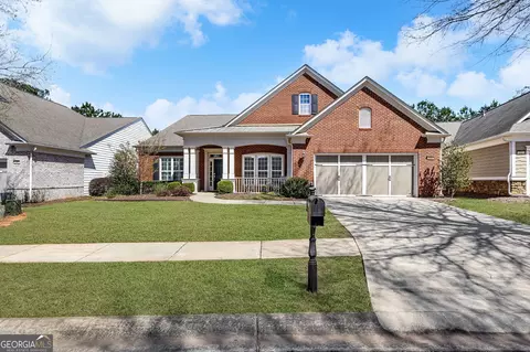 220 Begonia Ct, Griffin, GA 30223