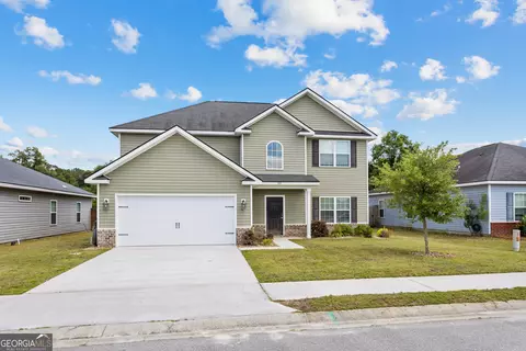 267 Alcott Cir, Hinesville, GA 31313