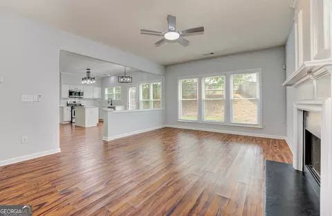 Living - 3855 Ruby Falls Dr, Duluth, GA 30097 photo 6 of 6