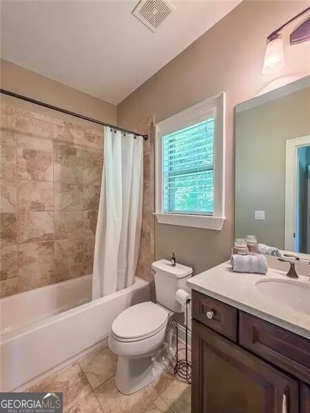 Bath - Undisclosed, Milton, GA 30004 photo 6 of 8