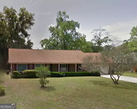 911 Mill Dr, Savannah, GA 31419