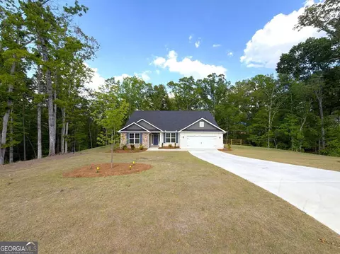 3305 Trevi Trl, Douglasville, GA 30135