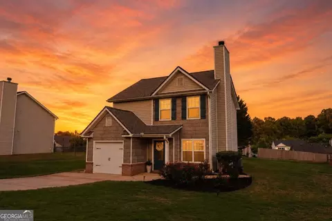92 Jameston Dr, Jefferson, GA 30549