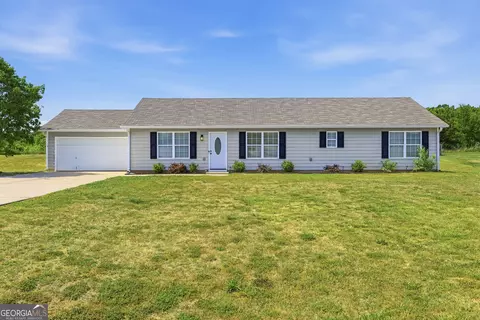 242 Grandview Dr, Jefferson, GA 30549