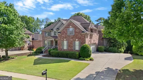 Exterior - 872 Pathview Ct, Dacula, GA 30019 photo 5 of 20