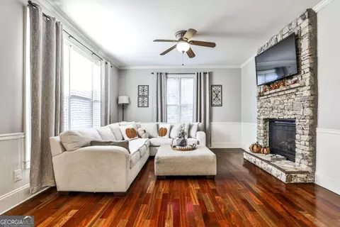 Living - 872 Pathview Ct, Dacula, GA 30019 photo 10 of 10