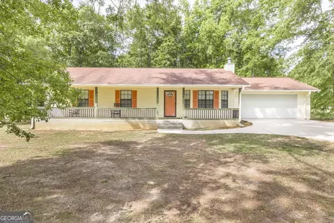 904 Robinhood Rd, Dublin, GA 31021