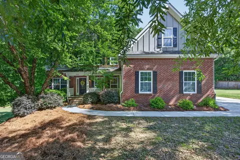 2137 Albert Jones Dr, Loganville, GA 30052