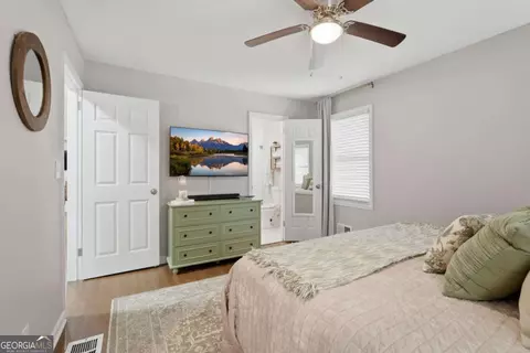 Bedroom - 4147 Suzanne Ln, Duluth, GA 30096 photo 3 of 4