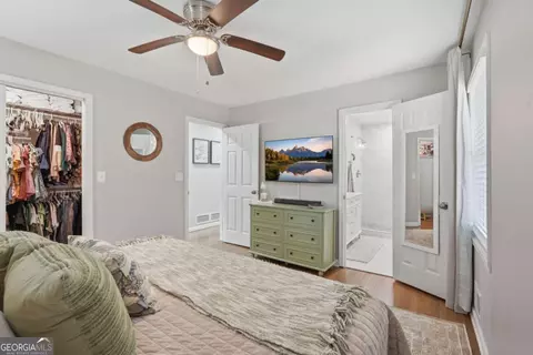 Bedroom - 4147 Suzanne Ln, Duluth, GA 30096 photo 2 of 4
