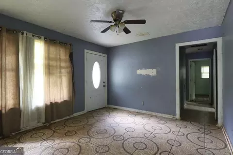 6096 Blackhawk Trl SE, Mableton, GA 30126