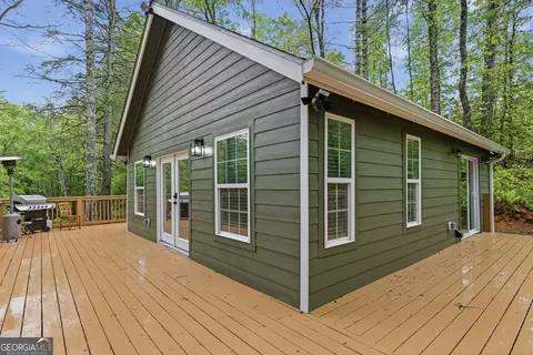 458 Almond Cir, Ellijay, GA 30540