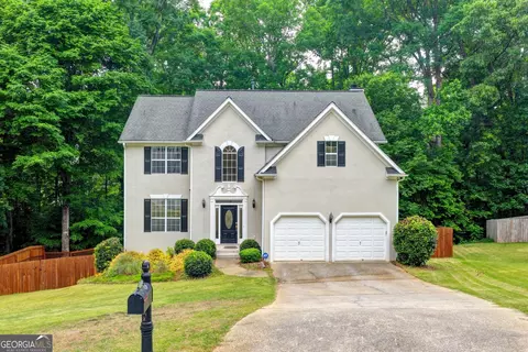 2172 Woodbriar Dr, Buford, GA 30518