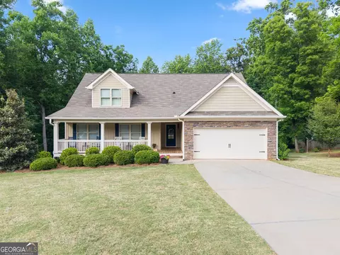 170 Fair Oaks Ct, Commerce, GA 30529