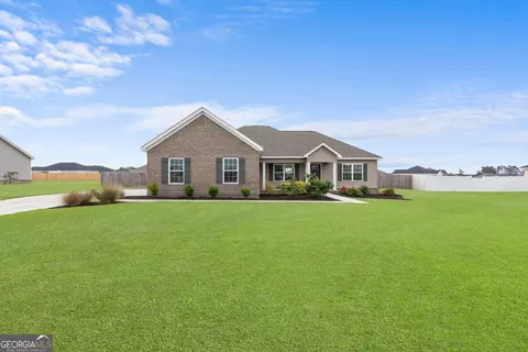 622 Fescue Dr, Statesboro, GA 30458