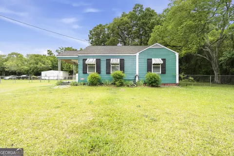 423 Camellia Cir, Warner Robins, GA 31093
