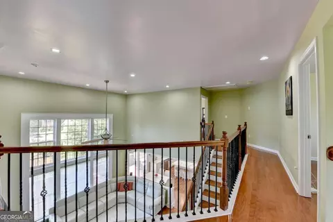 Entry Way - 770 Pimlicon Pl, Suwanee, GA 30024 photo 3 of 3