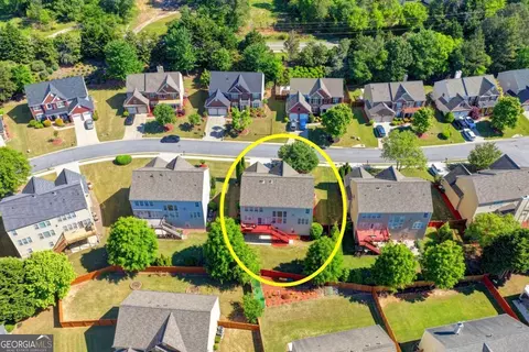 View/Area - 770 Pimlicon Pl, Suwanee, GA 30024 photo 4 of 9