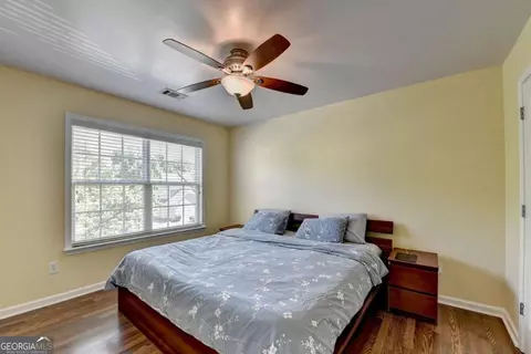 Bedroom - 770 Pimlicon Pl, Suwanee, GA 30024 photo 4 of 7