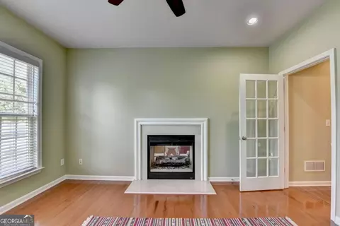 Living - 770 Pimlicon Pl, Suwanee, GA 30024 photo 6 of 9