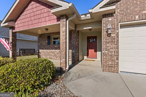 Exterior - 109 Hawks Ridge Trce, Byron, GA 31008 photo 3 of 6