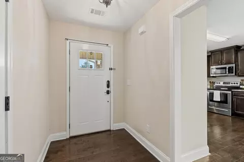 Entry Way - 109 Hawks Ridge Trce, Byron, GA 31008 photo 1 of 1