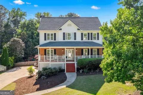 1325 Willow Tree Dr, Woodstock, GA 30188