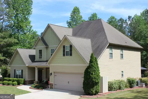 195 Gracie Gardens Ct, Newnan, GA 30263
