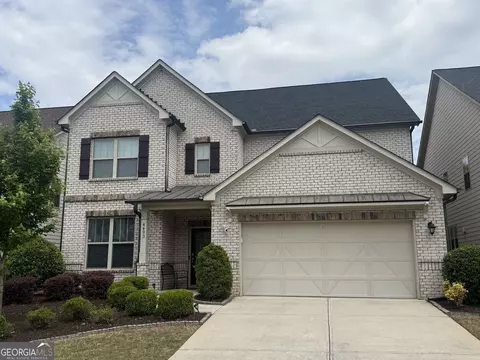 4493 Thach Ave, Sugar Hill, GA 30518