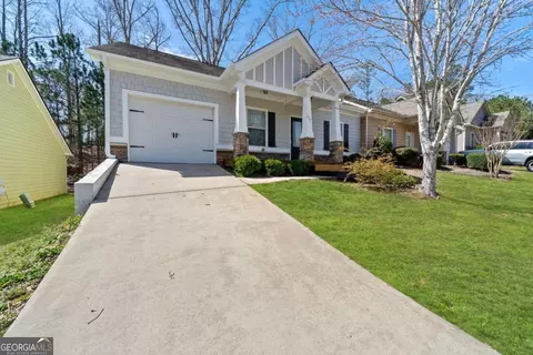 157 Oakwood Dr NW, Milledgeville, GA 31061