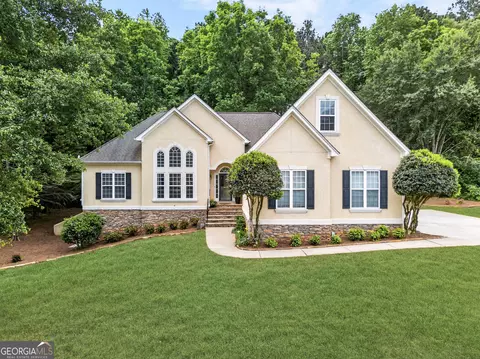 245 Ryans Ct, Sharpsburg, GA 30277