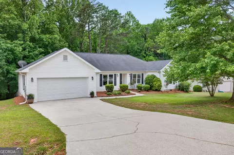4405 Nohl Crest Ln, Flowery Branch, GA 30542